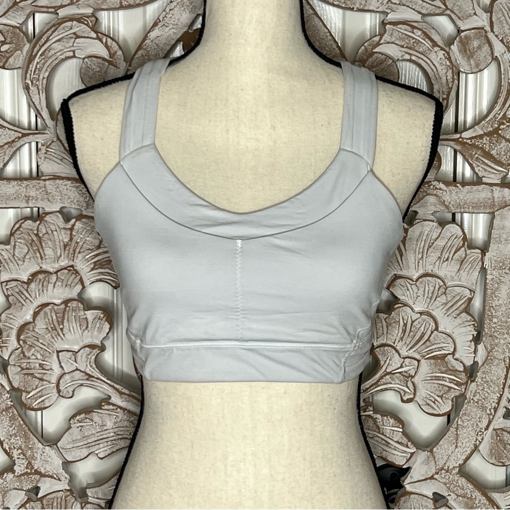 Lululemon Crossback Sports Bra